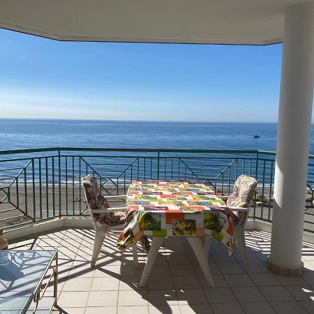 Torrox Costa Beachfront Apartment Extérieur photo