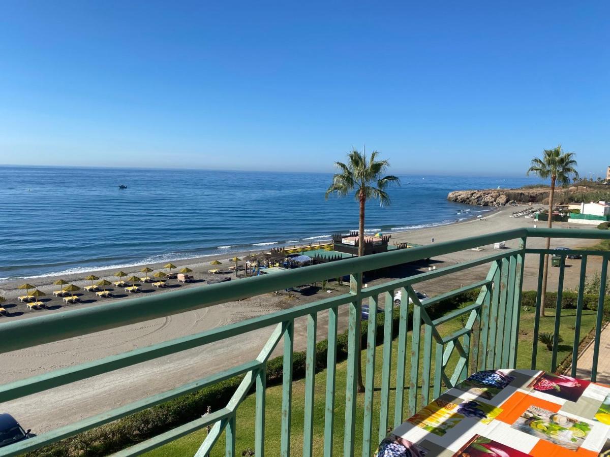 Torrox Costa Beachfront Apartment Extérieur photo